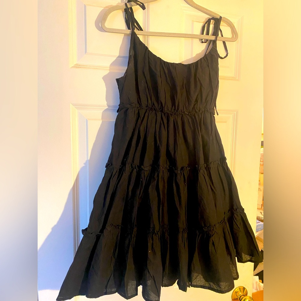 Black tiered dress